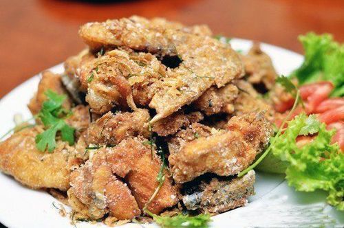 Cách làm gà rang muối ngon nhất với 5 bước đơn giản