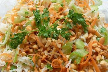 Nộm su hào