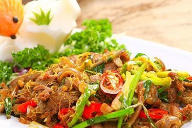 Dê xào lăn