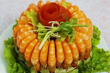 Tôm hấp nước dừa