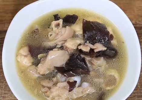 bát gà nấu đông