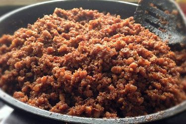 Mắm tép chưng thịt